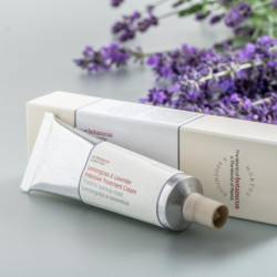 Tradiční bylinná mast lemongrass a levandule