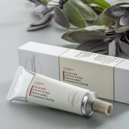 Pleťové mléko s kosatcem a šalvějí