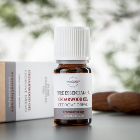 Esenciální olej / Cedrové dřevo