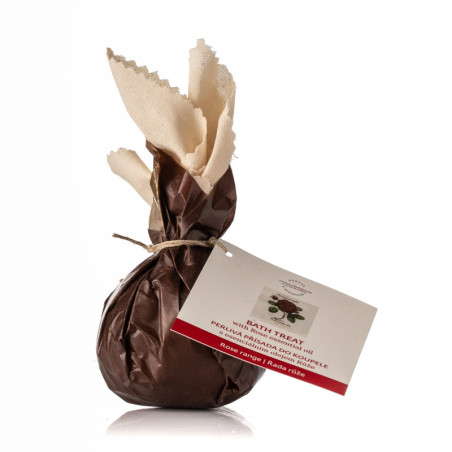 Perlivá přísada do koupele s esenciálním olejem růže