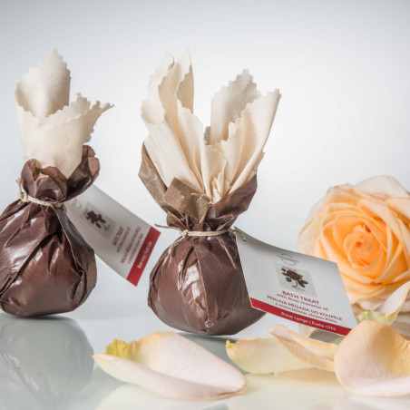 Perlivá přísada do koupele s esenciálním olejem růže