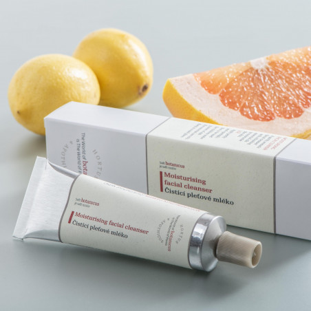 Čisticí pleťové mléko